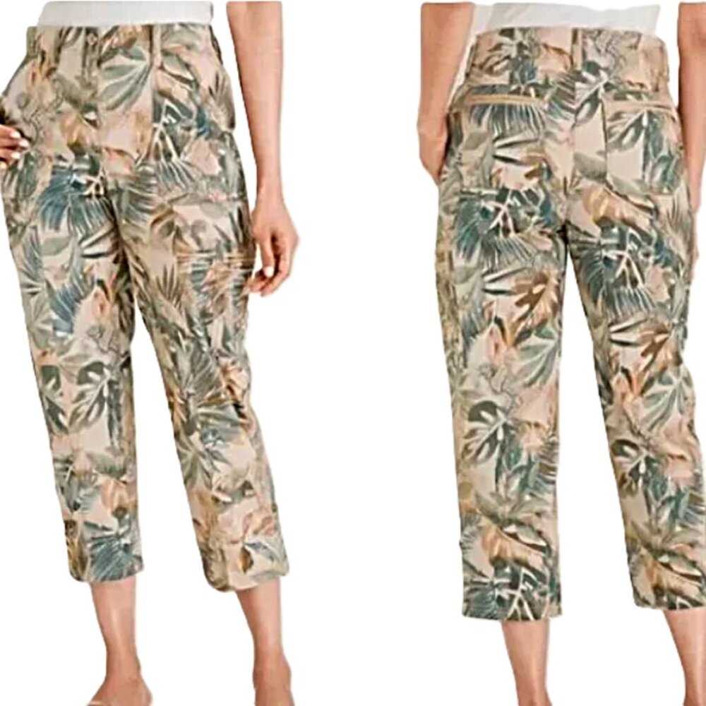 Chicos’s Cargo Tropical Leaf Reptile Crop Pants size 2.5